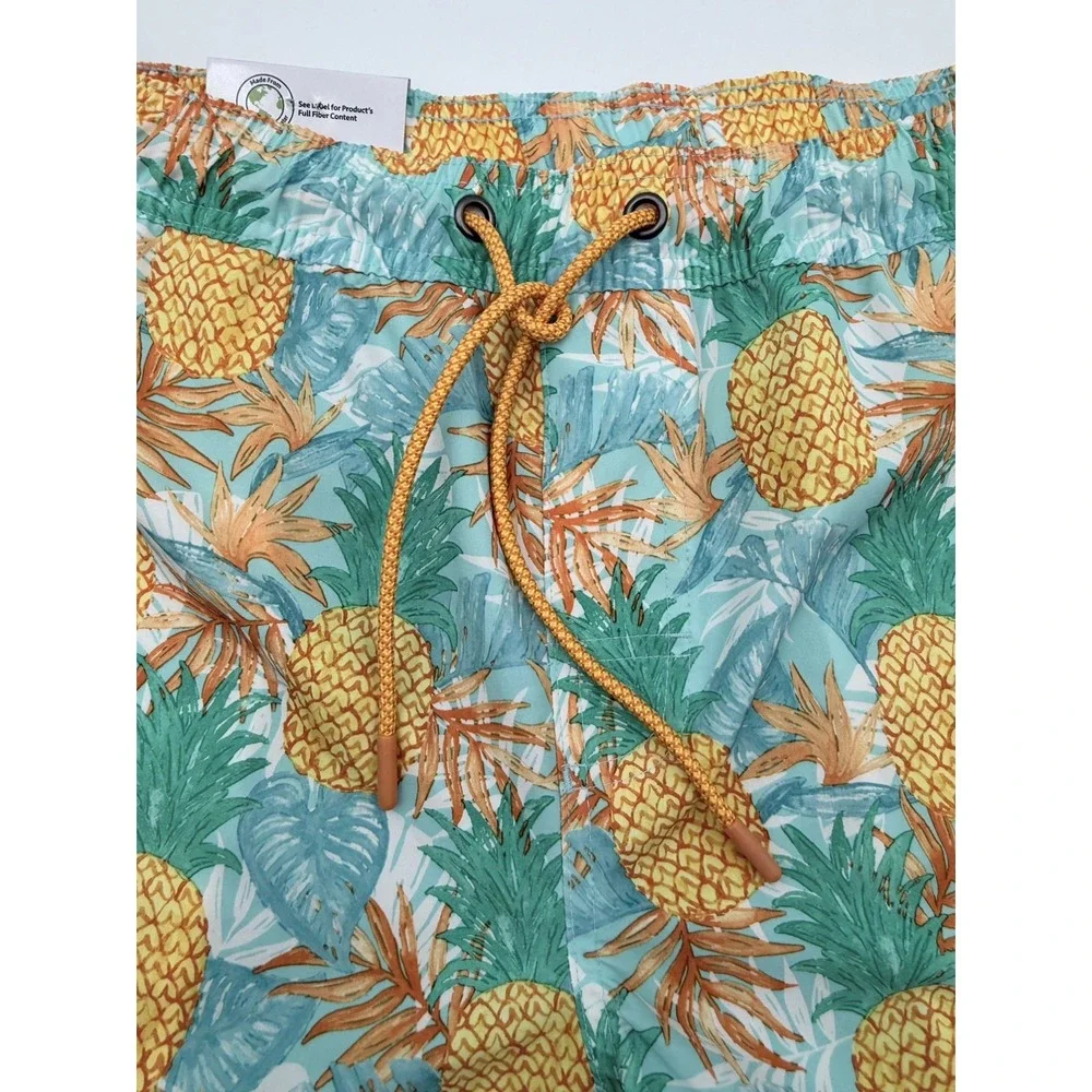 NWT Member's Mark Men's Resort Swim Trunks Pineapple Print Size Large UPF 50